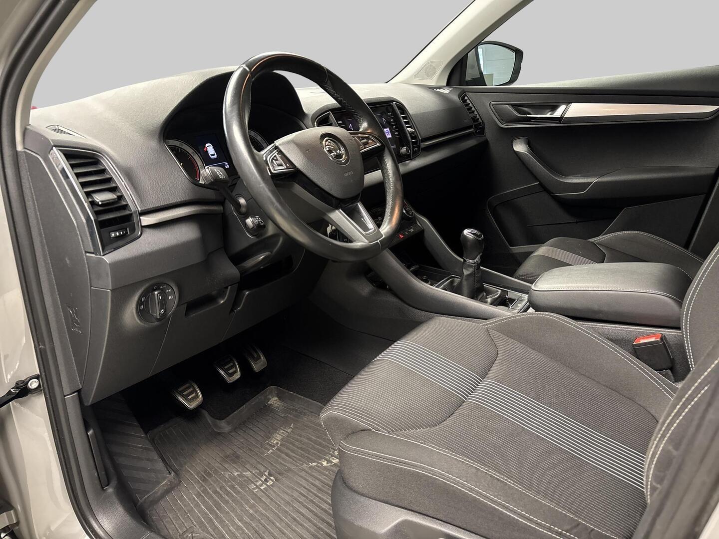 SKODA Karoq 2019