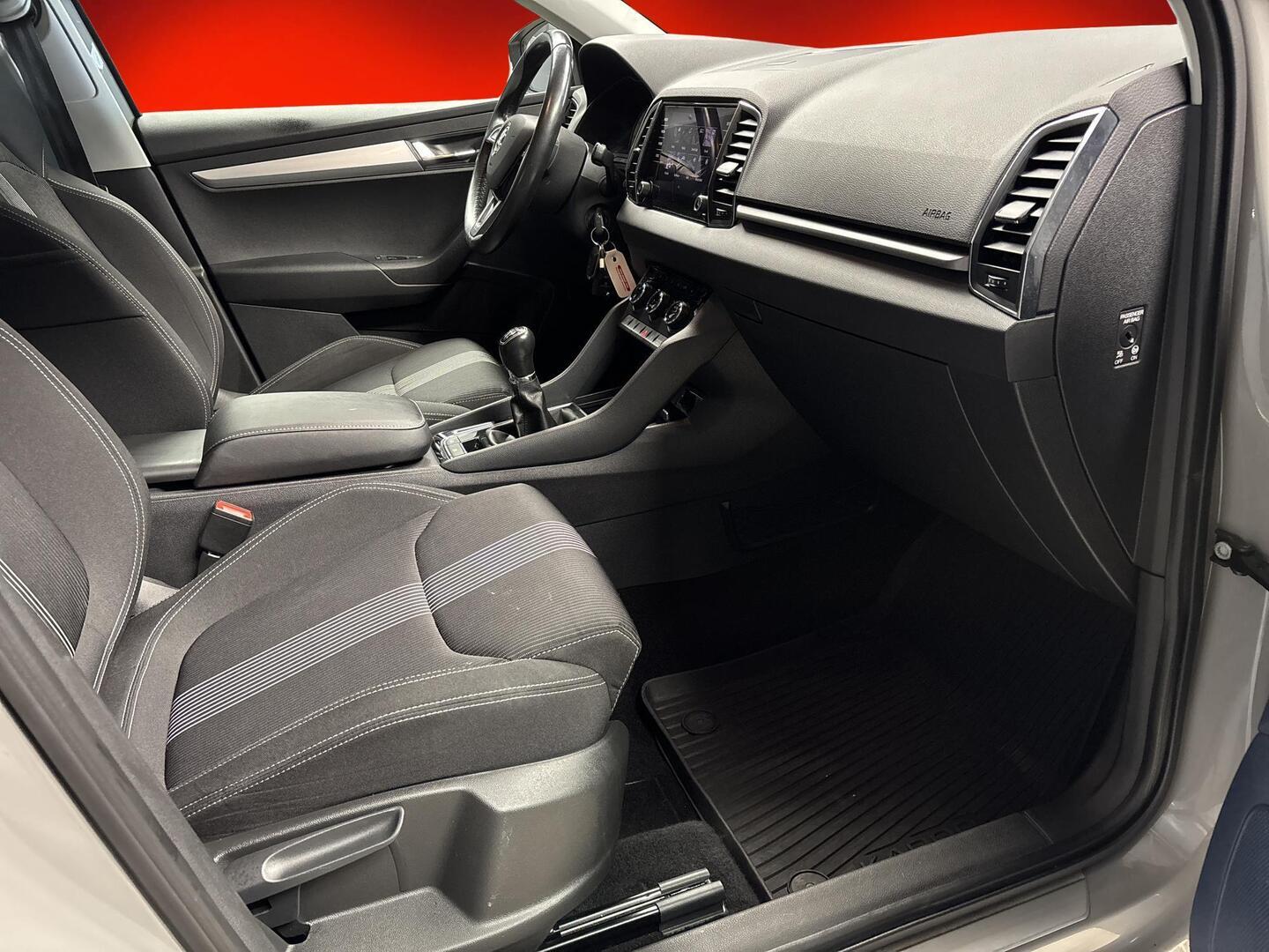 SKODA Karoq 2019