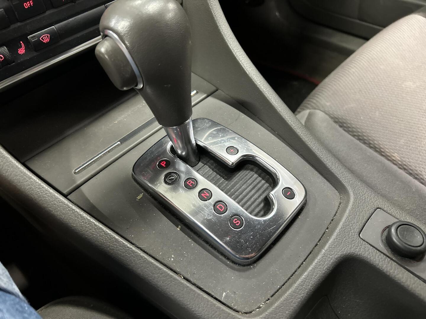 AUDI A4 2004