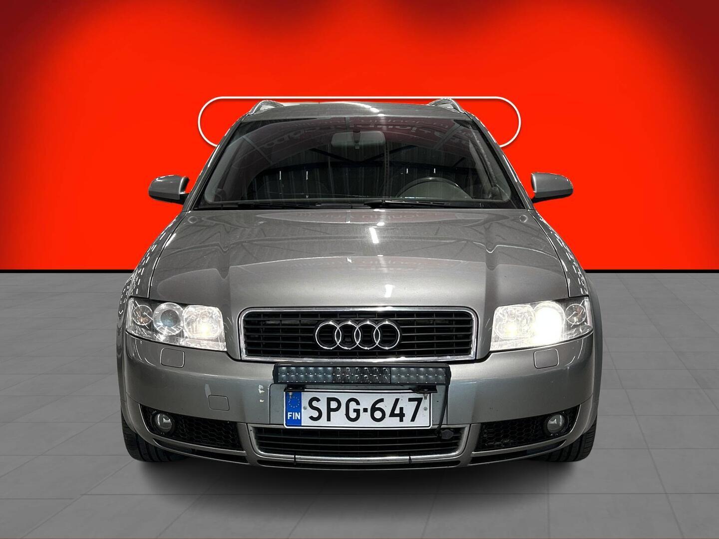 AUDI A4 2004