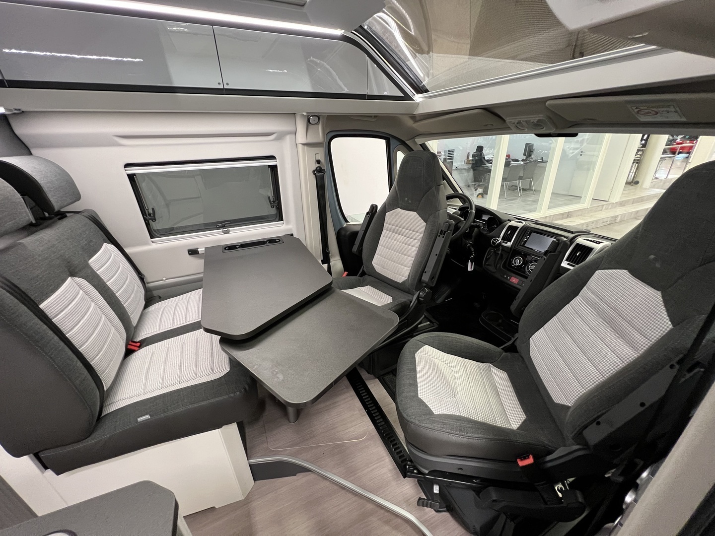 ADRIA Twin Supreme 640 SLB 2021