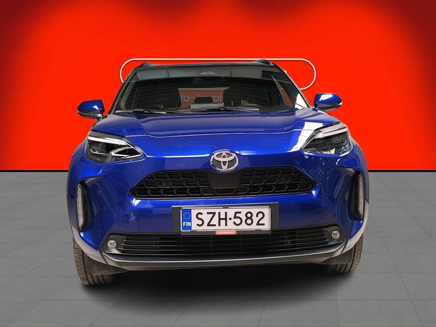 TOYOTA Yaris Cross 2025