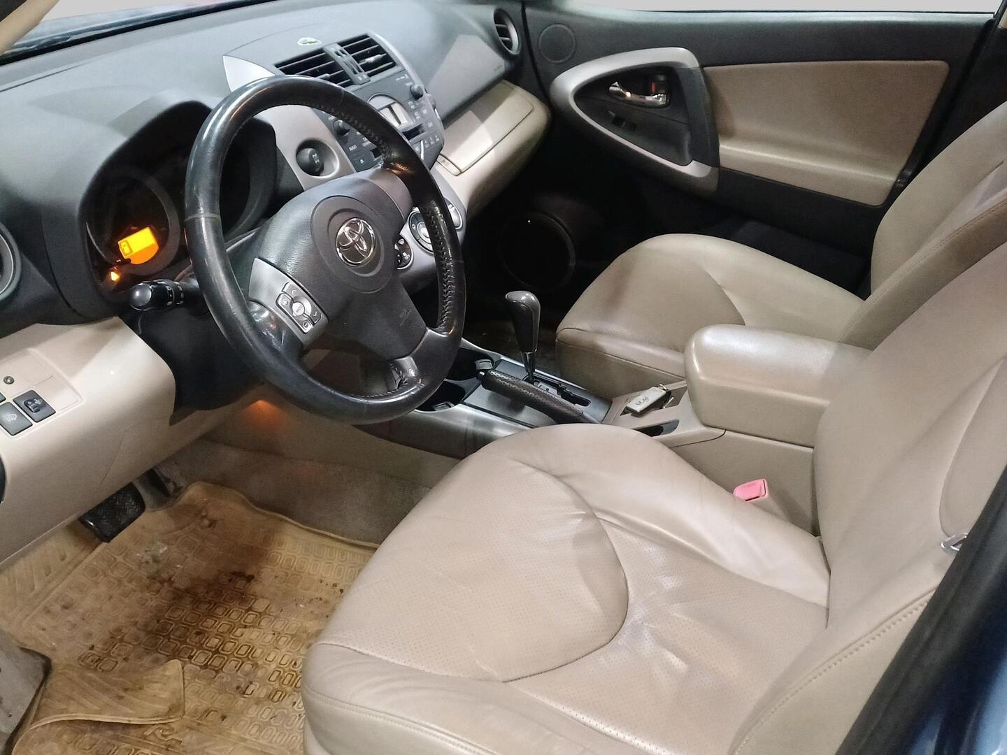 TOYOTA RAV4 2007