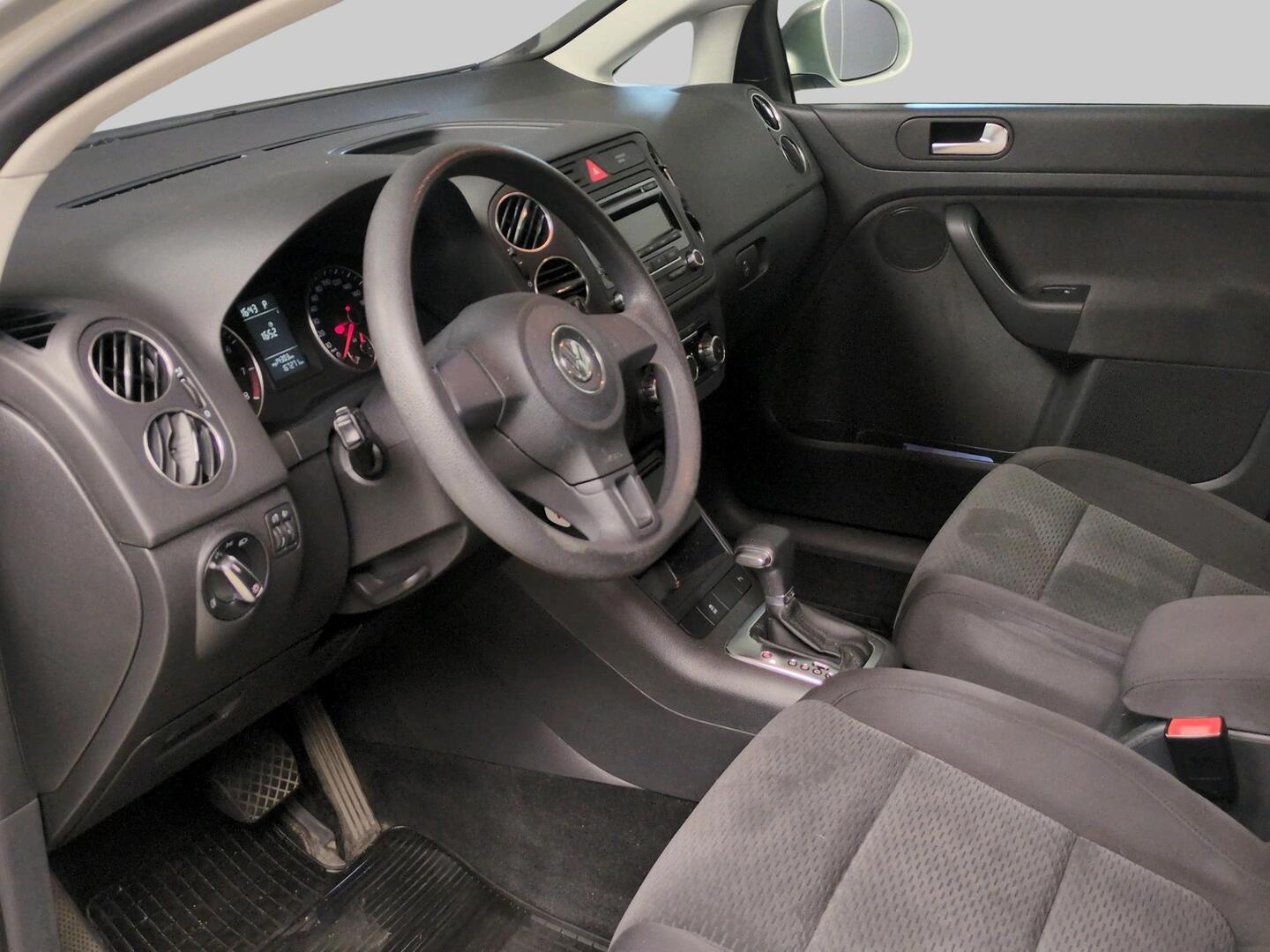 VOLKSWAGEN Golf Plus 2011