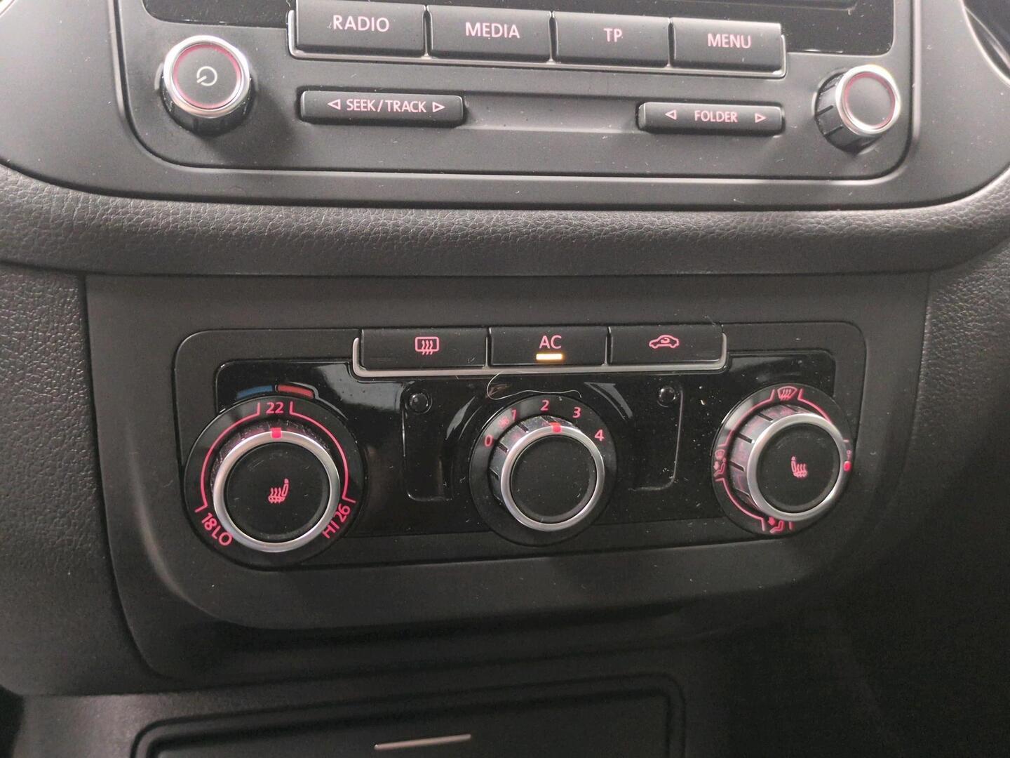 VOLKSWAGEN Golf Plus 2011