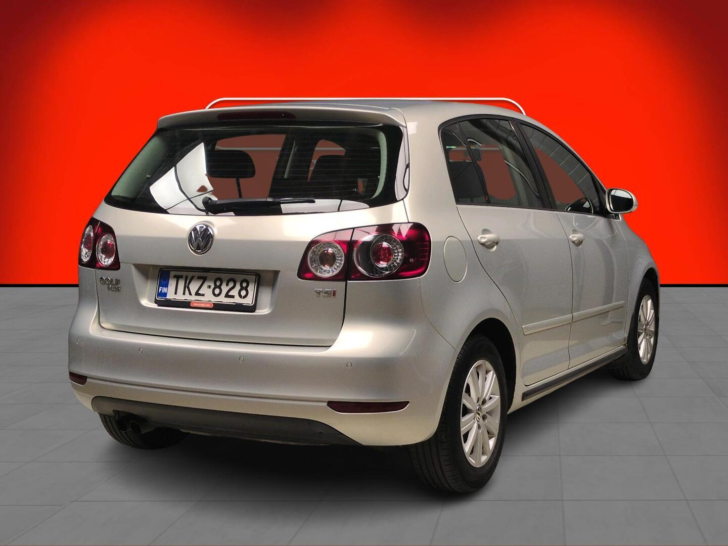 VOLKSWAGEN Golf Plus 2011
