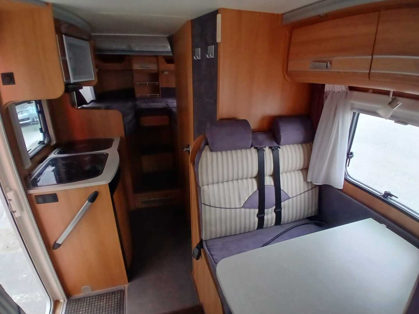 DETHLEFFS GLOBEBUS INTEGRAL 2009