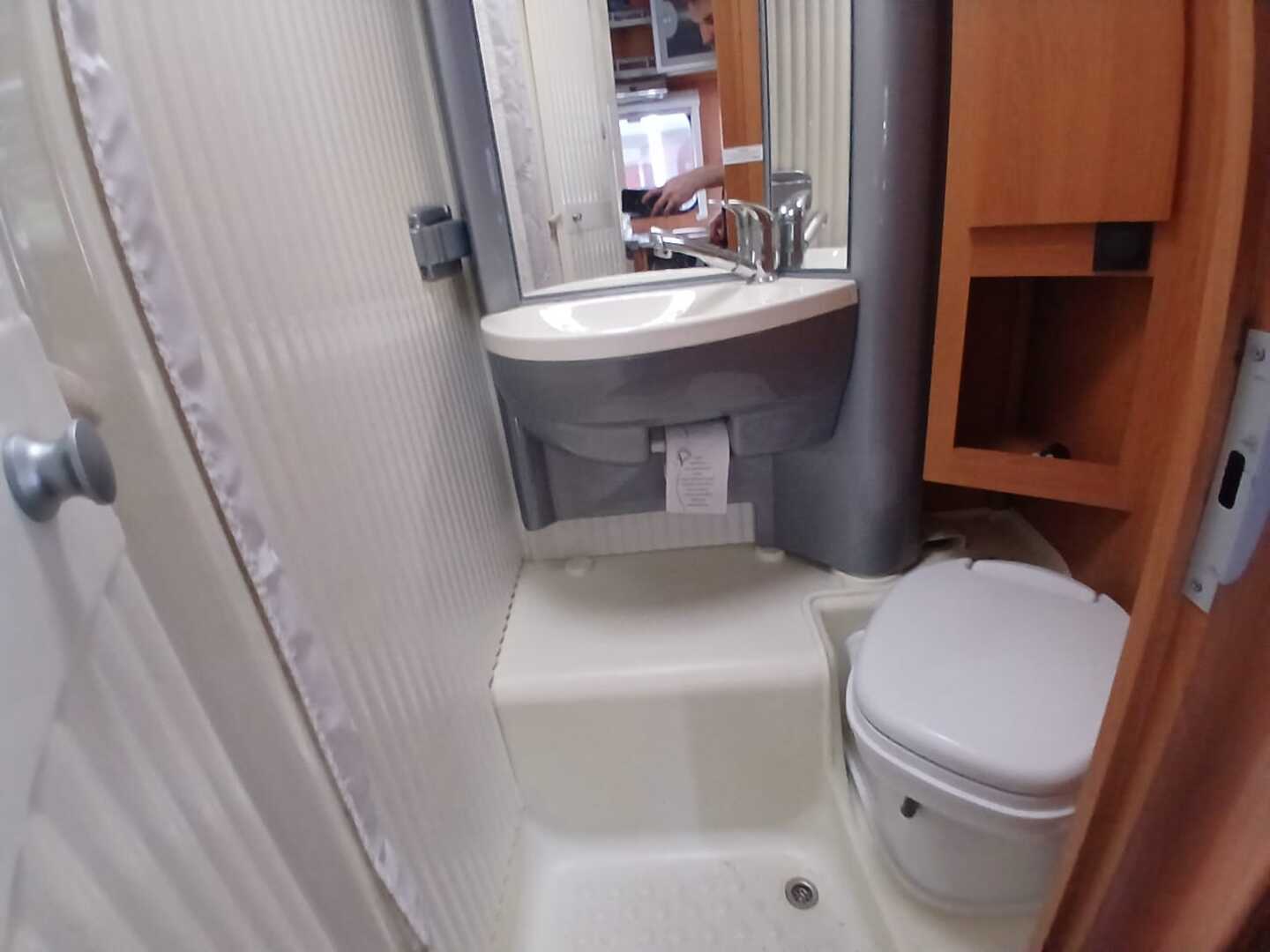 DETHLEFFS GLOBEBUS INTEGRAL 2009