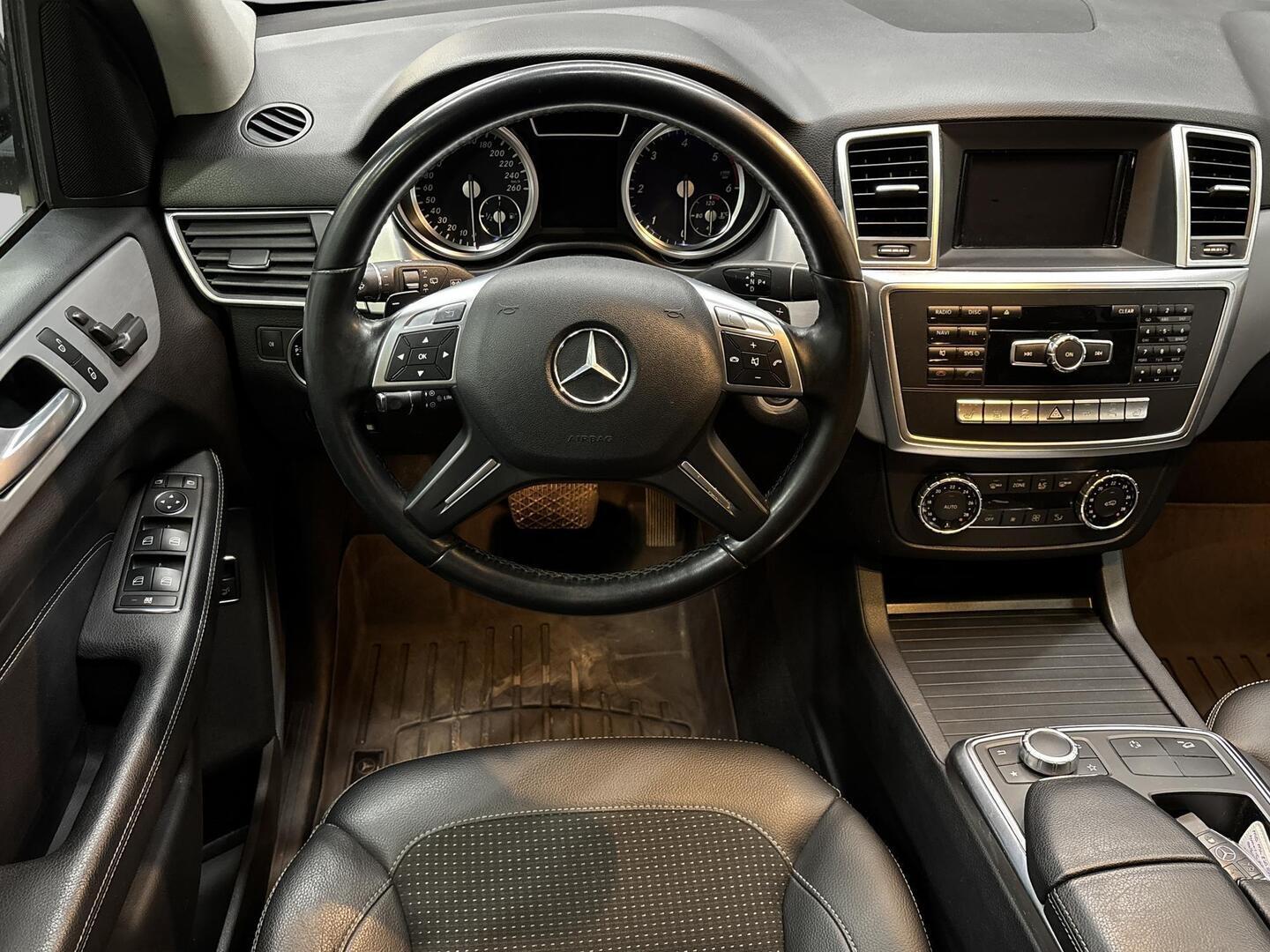 MERCEDES-BENZ ML 2013