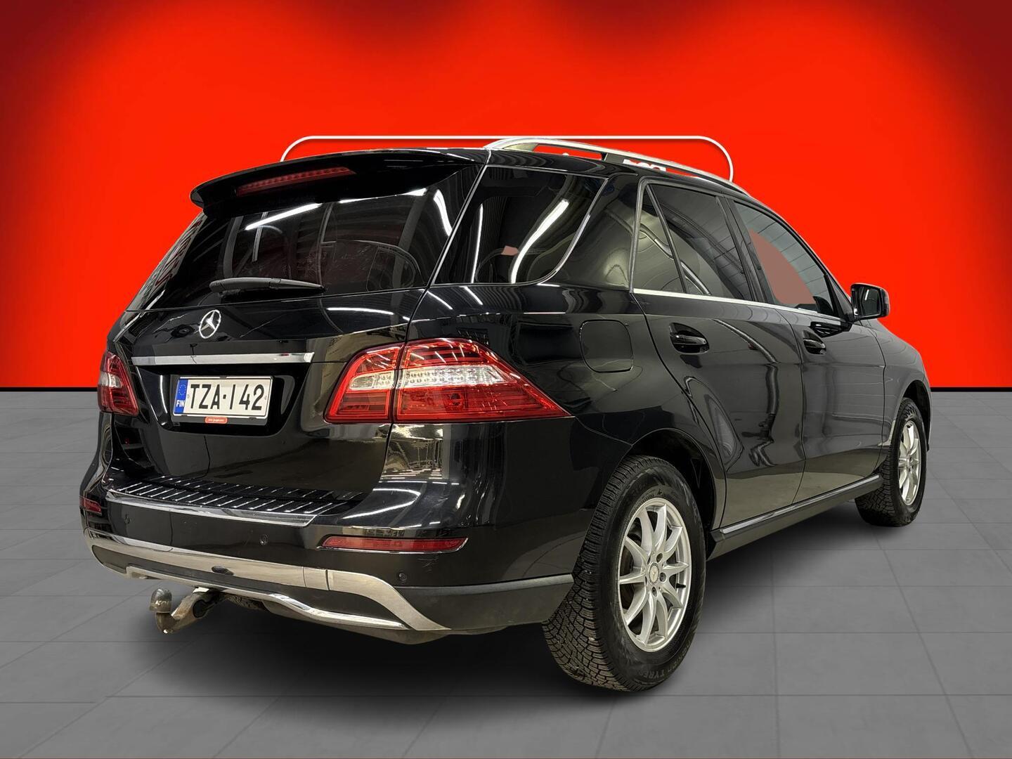 MERCEDES-BENZ ML 2013