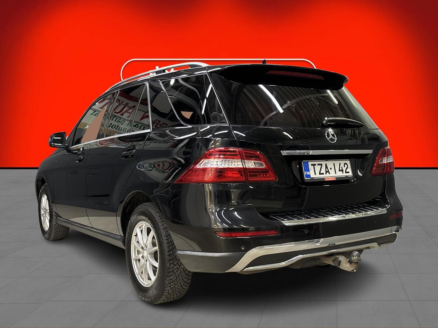 MERCEDES-BENZ ML 2013