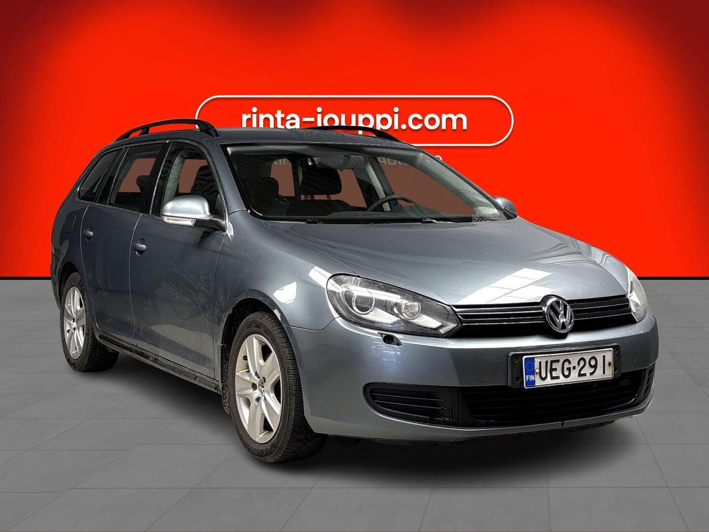 VOLKSWAGEN Golf 2010