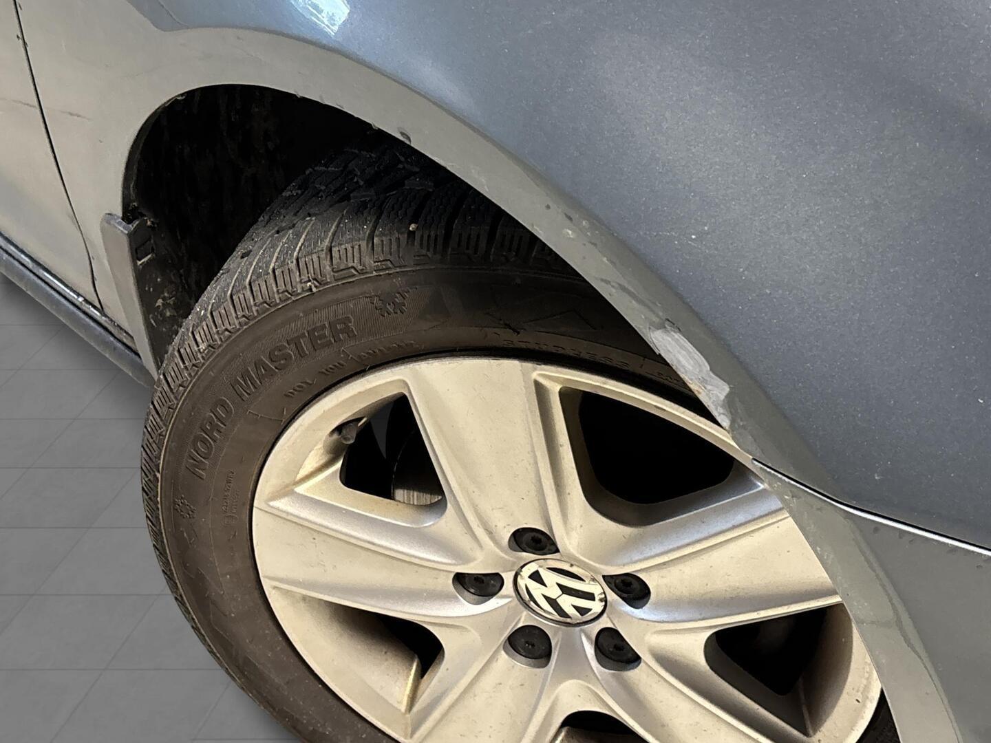 VOLKSWAGEN Golf 2010