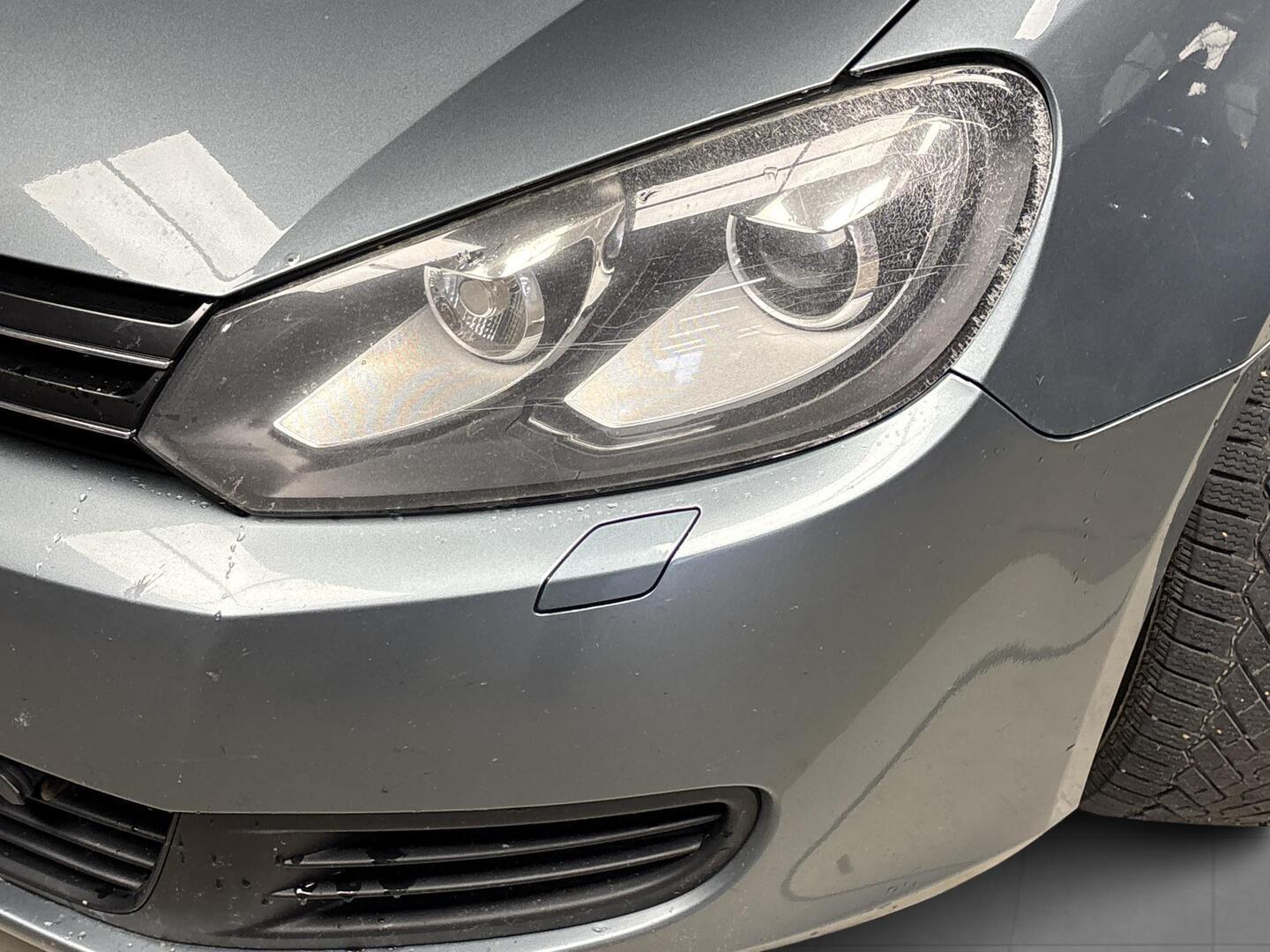 VOLKSWAGEN Golf 2010