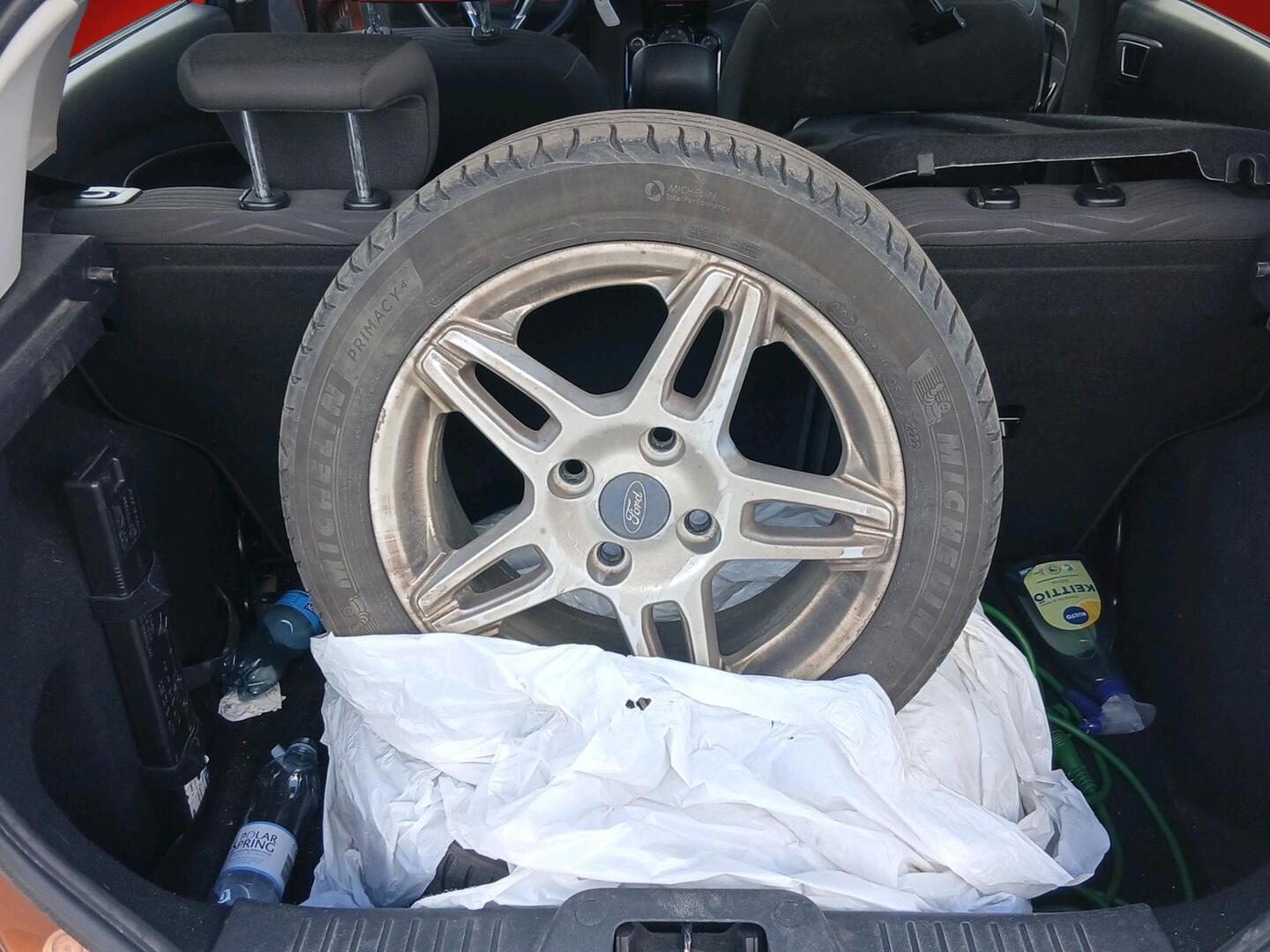 FORD Fiesta 2014