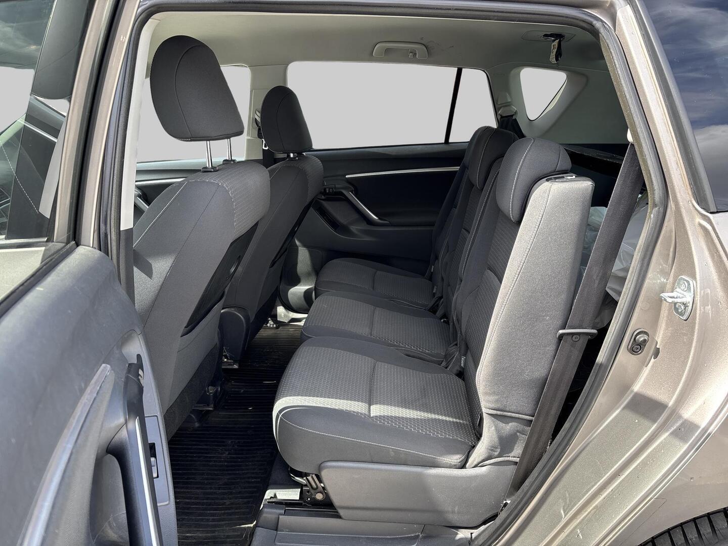 TOYOTA Verso 2014