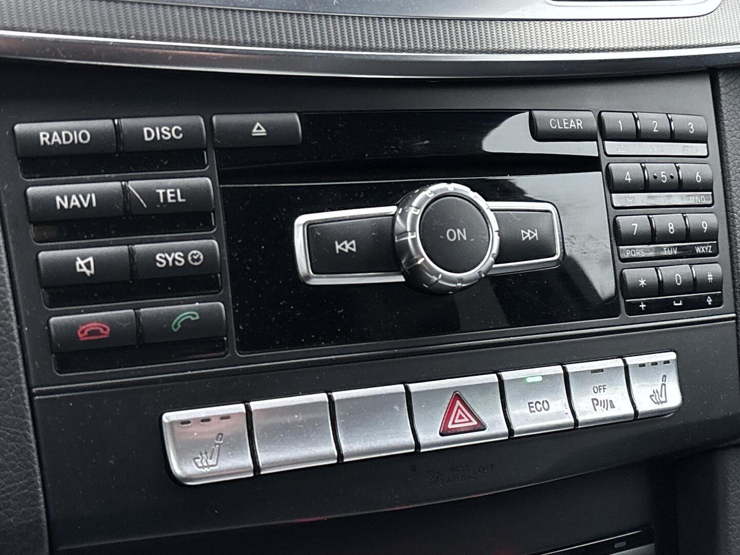 MERCEDES-BENZ E 2015