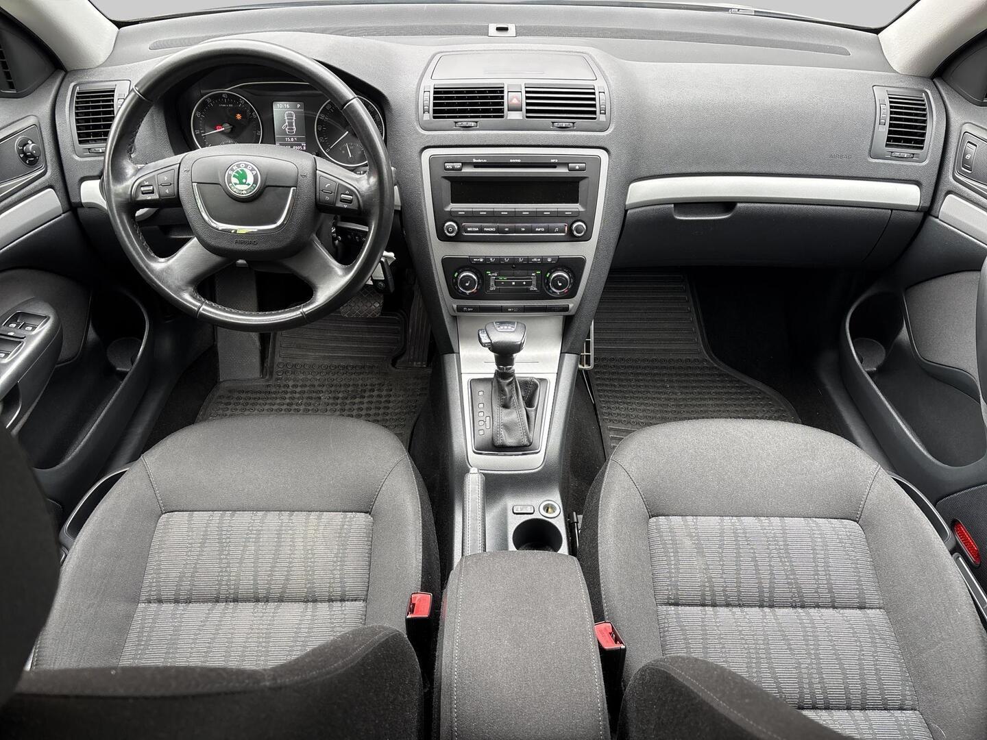 SKODA Octavia 2013