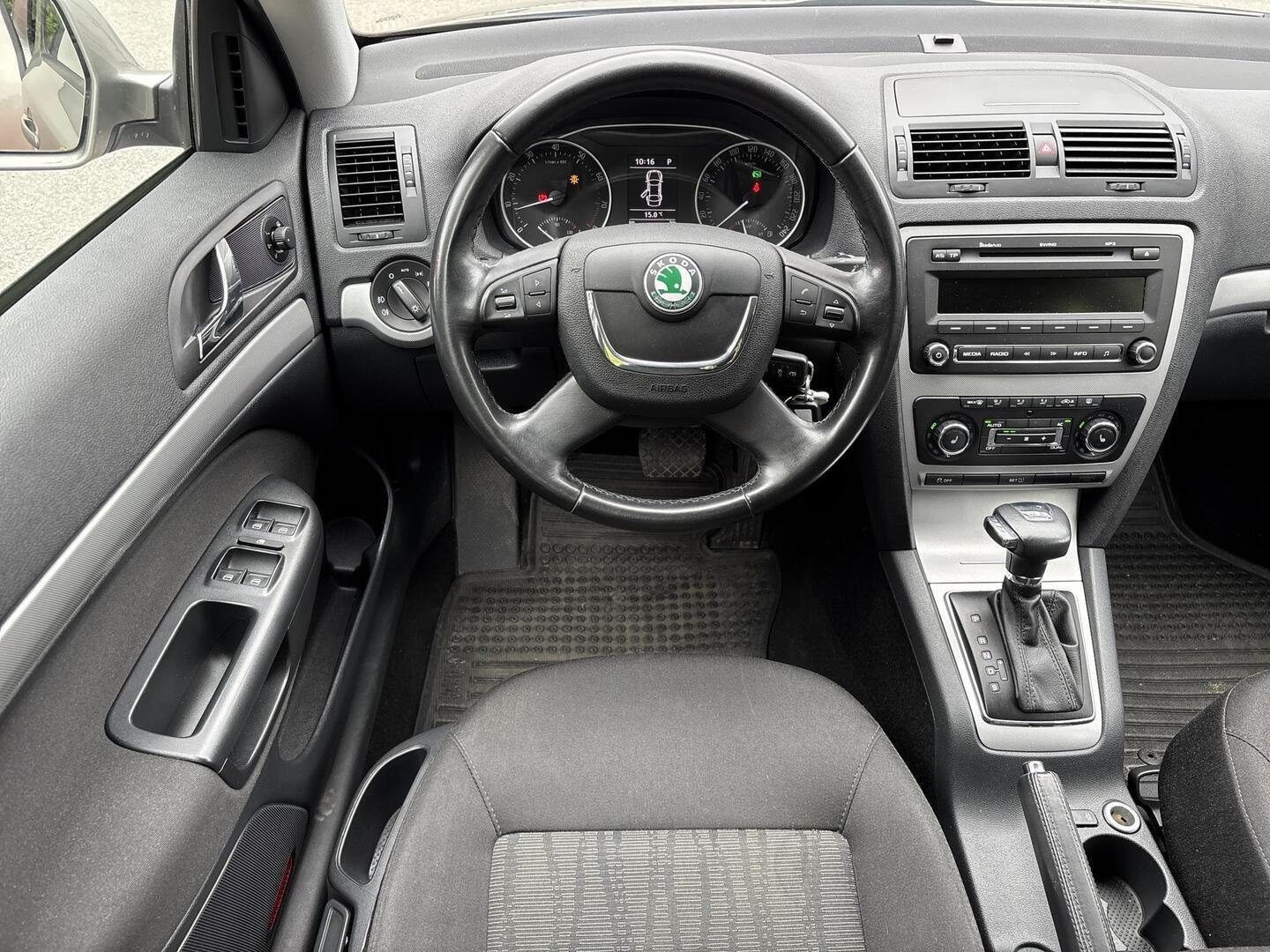 SKODA Octavia 2013