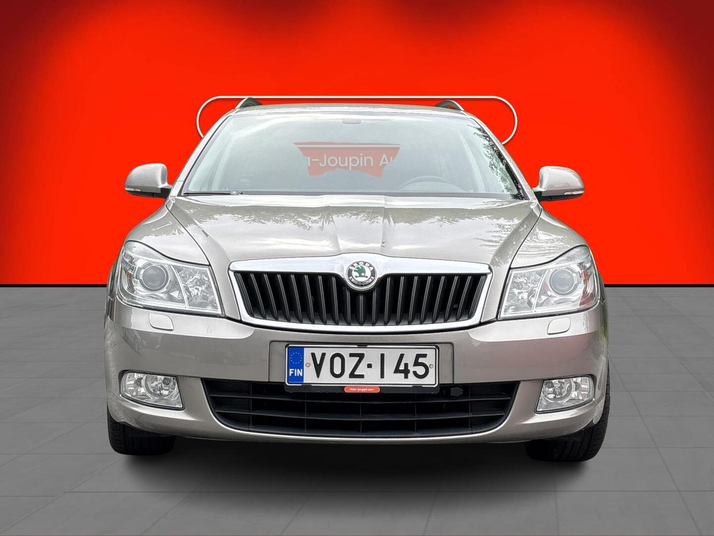 SKODA Octavia 2013