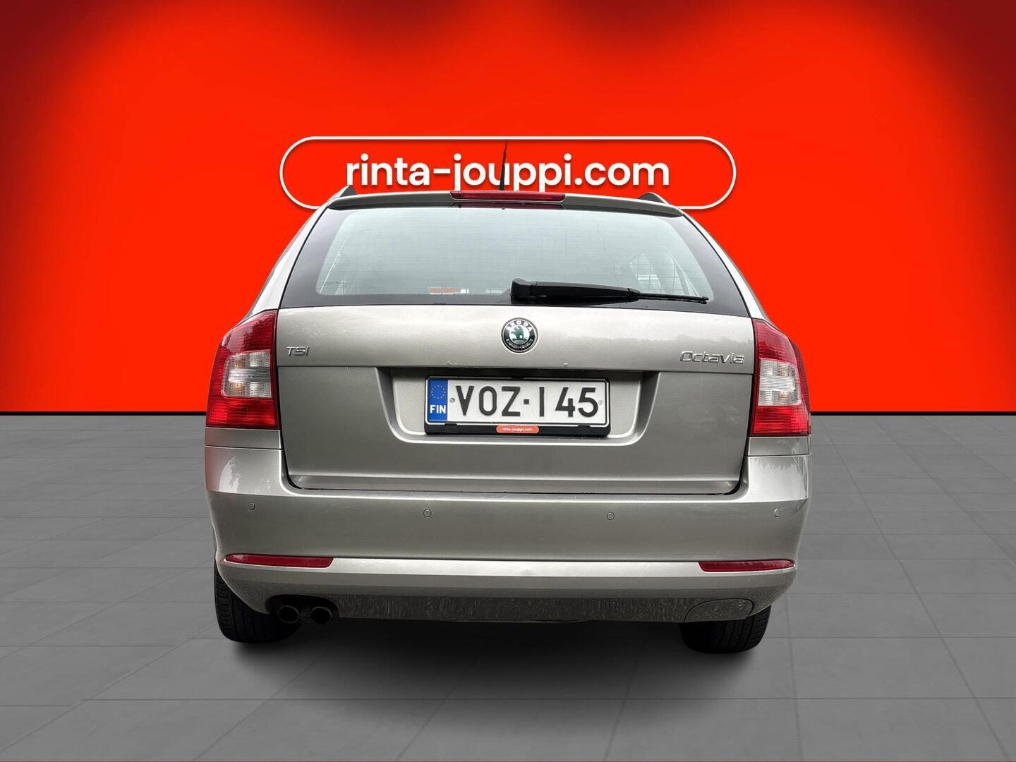 SKODA Octavia 2013