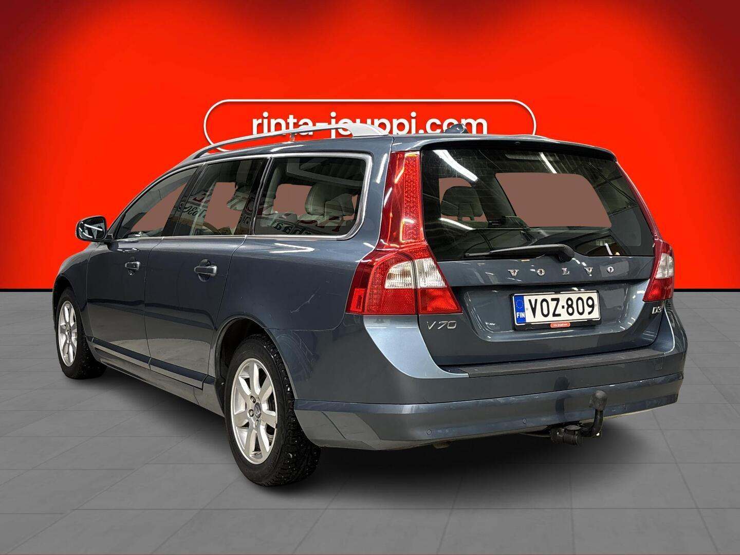 VOLVO V70 2013