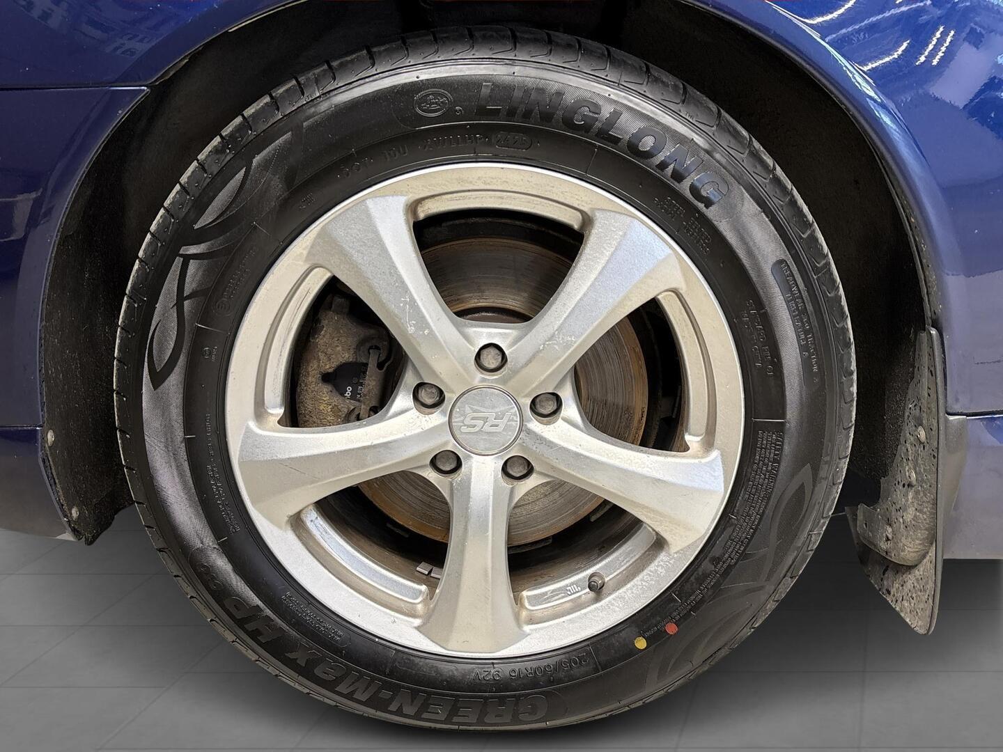 VOLVO V70 2012