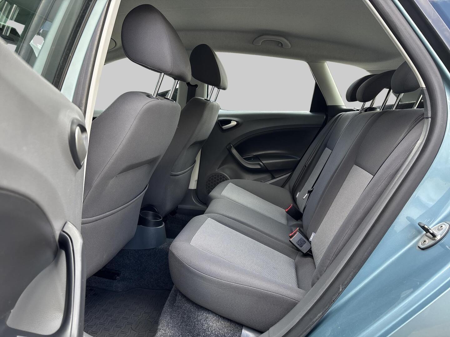 SEAT Ibiza ST 2010