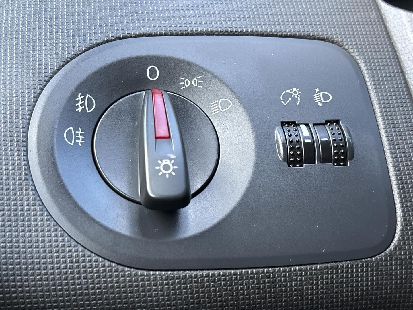 SEAT Ibiza ST 2010