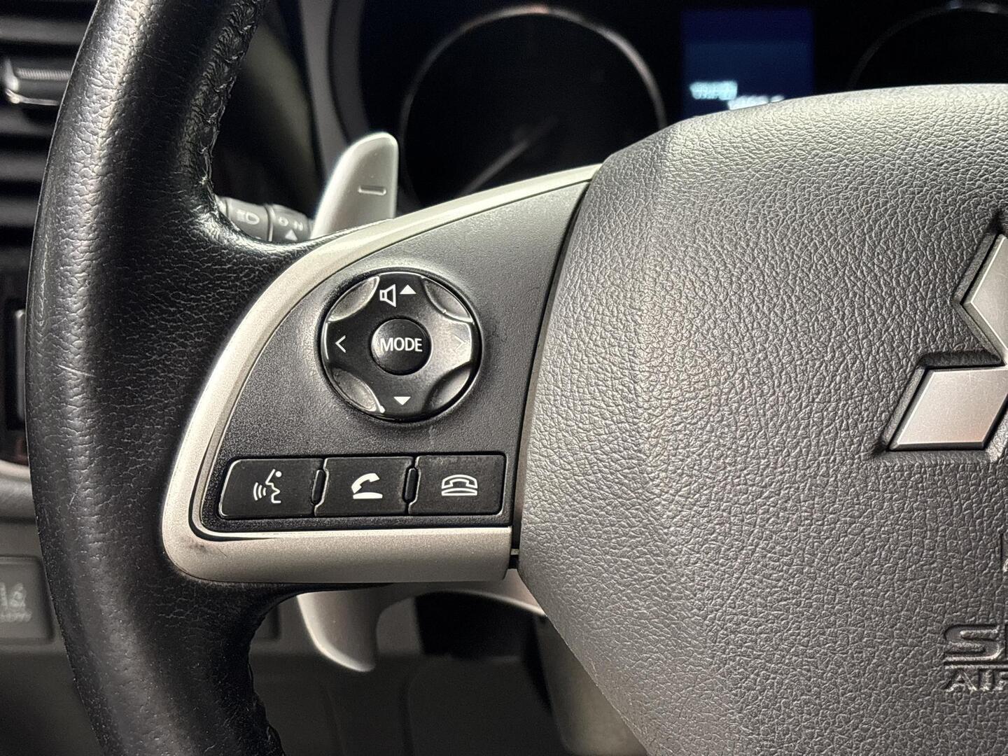 MITSUBISHI Outlander 2013