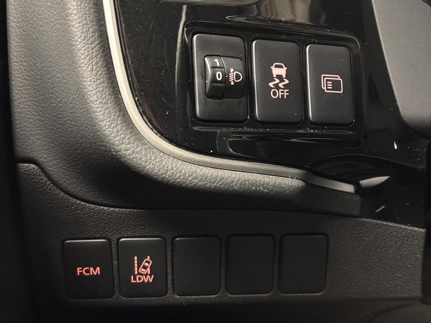 MITSUBISHI Outlander 2013