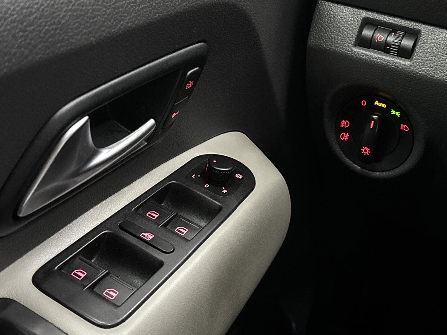 VOLKSWAGEN Amarok 2014