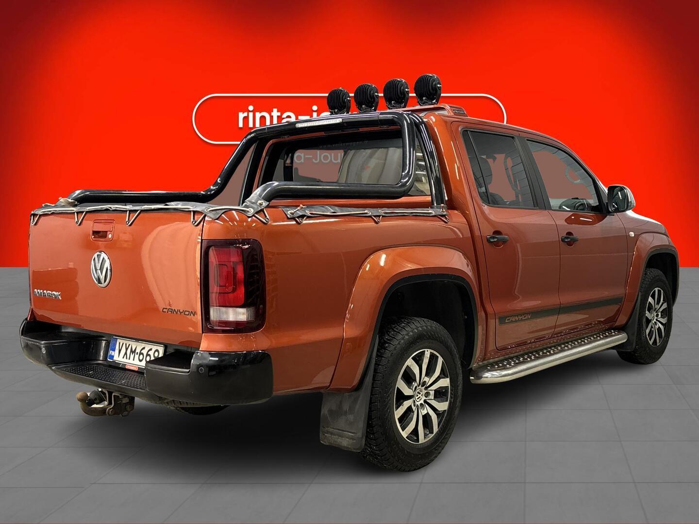 VOLKSWAGEN Amarok 2014
