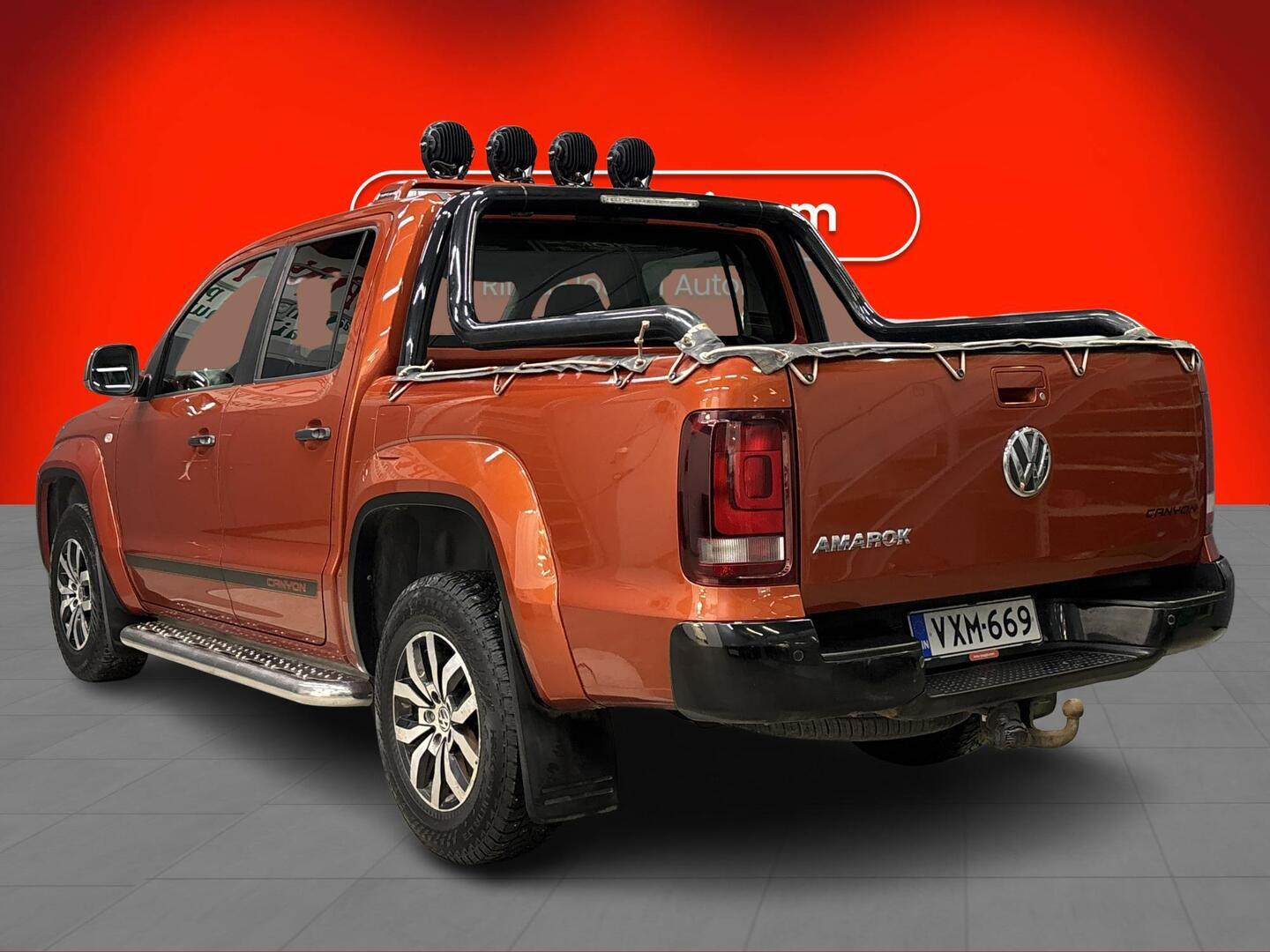VOLKSWAGEN Amarok 2014