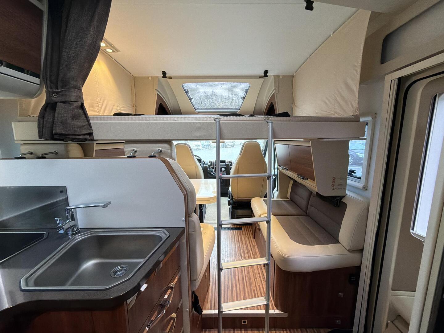 ADRIA MATRIX 650 SF 2015