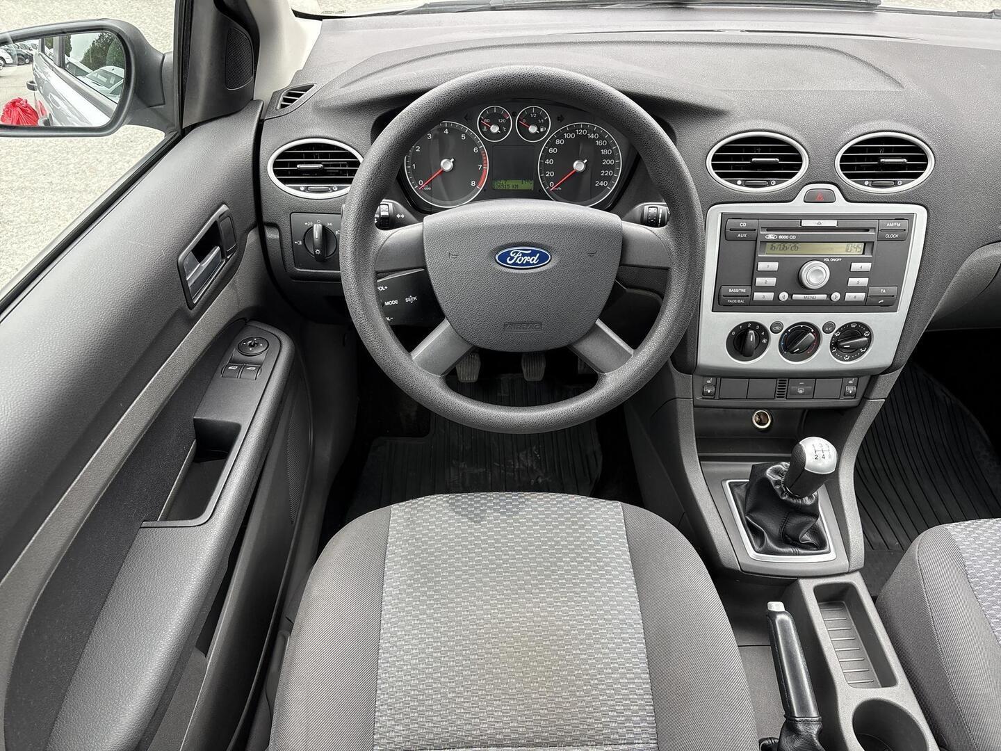 FORD Focus 2005