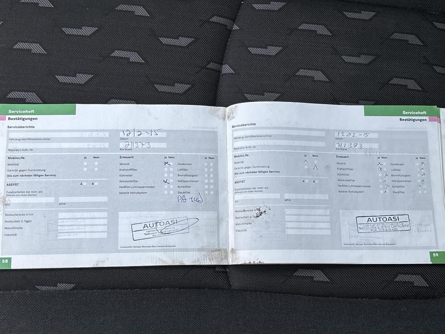 MERCEDES-BENZ C 2004