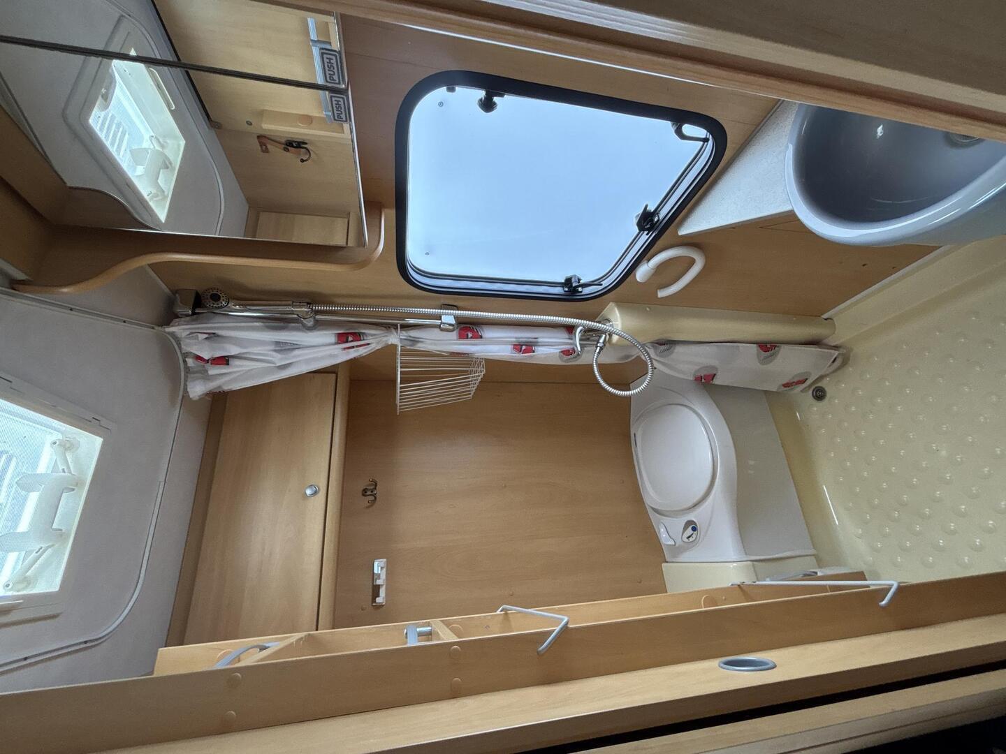 DETHLEFFS T 6541 2008