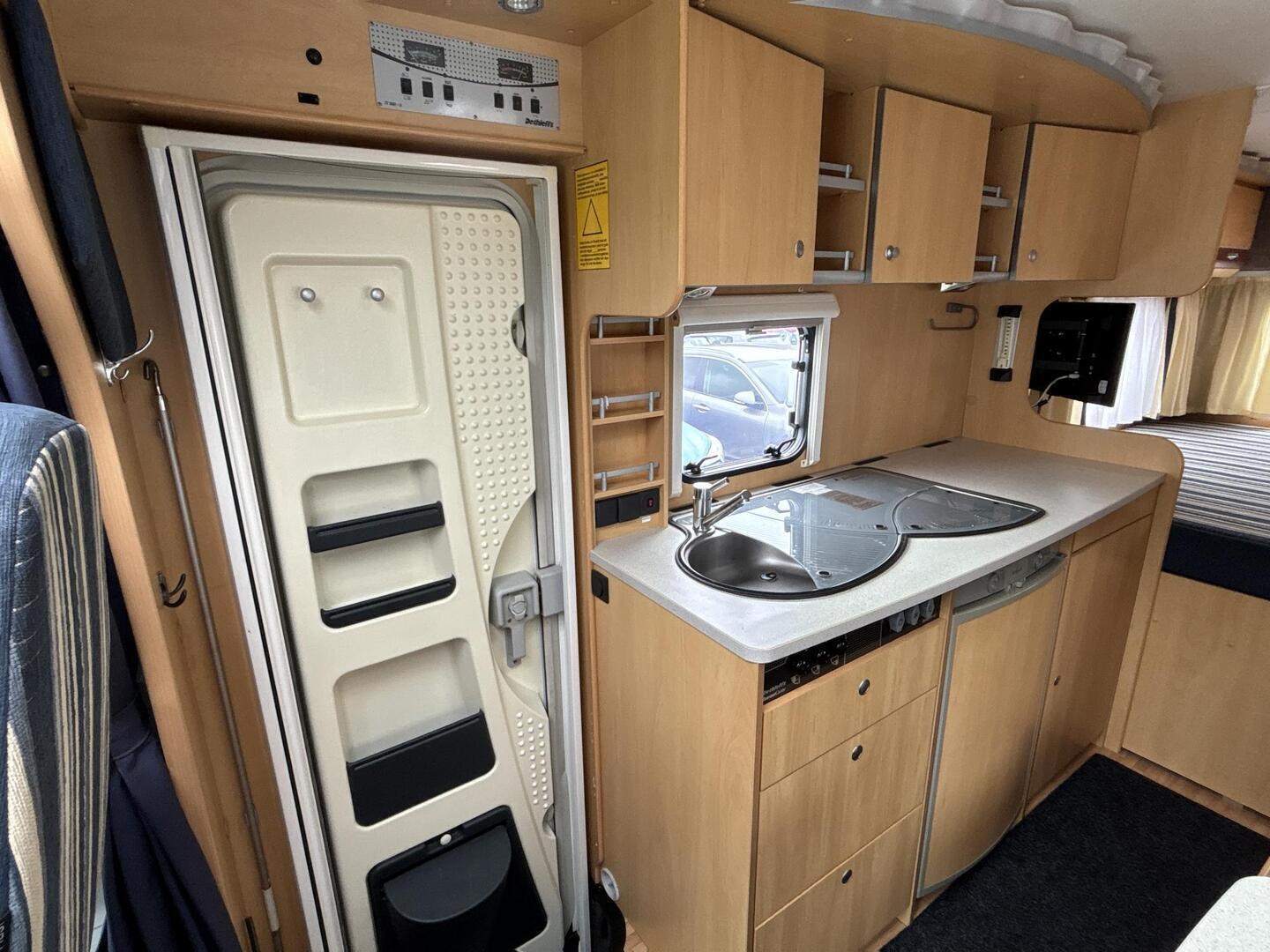 DETHLEFFS T 6541 2008