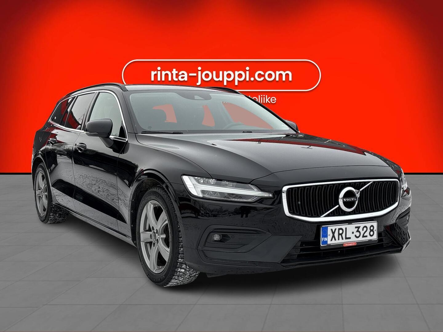 VOLVO V60 2022