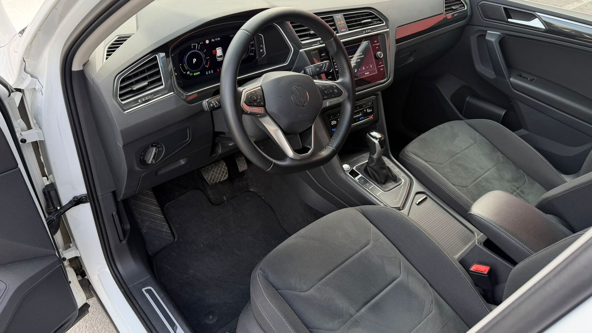 VOLKSWAGEN Tiguan 2022