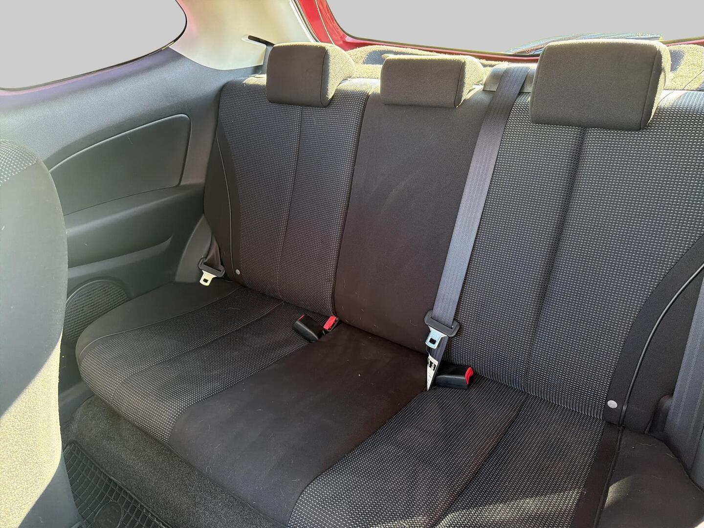 MAZDA 2 2009