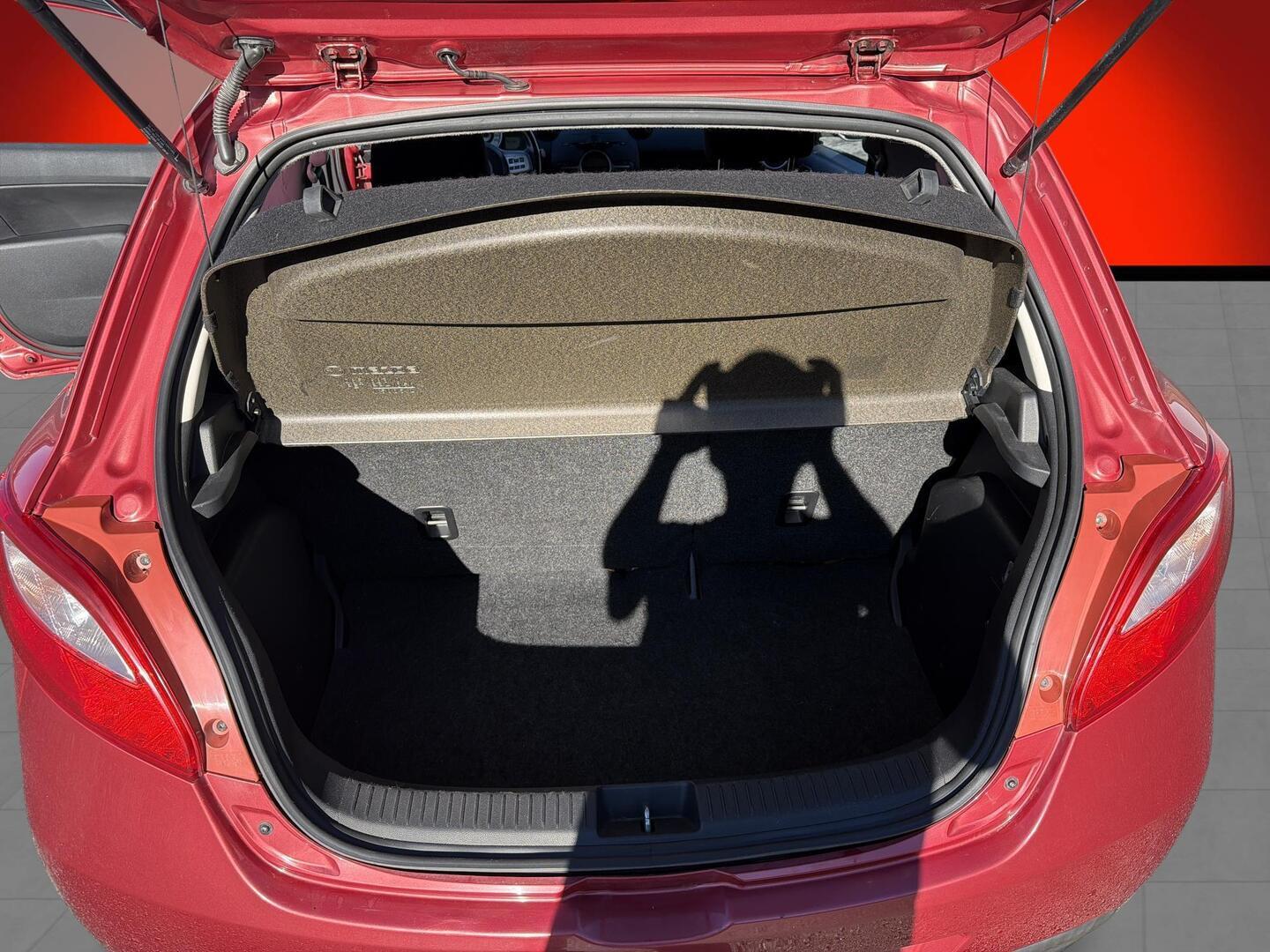 MAZDA 2 2009