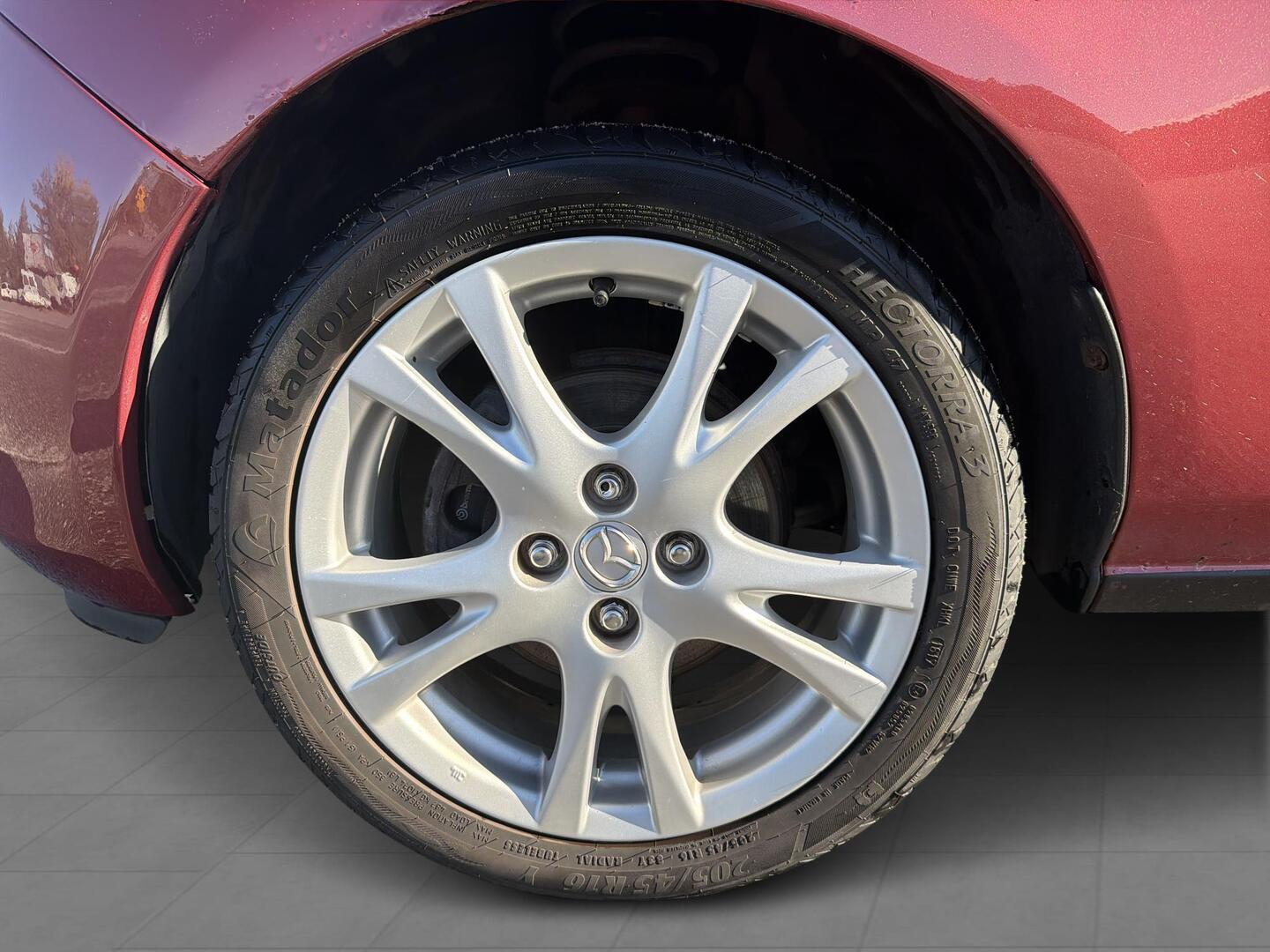MAZDA 2 2009