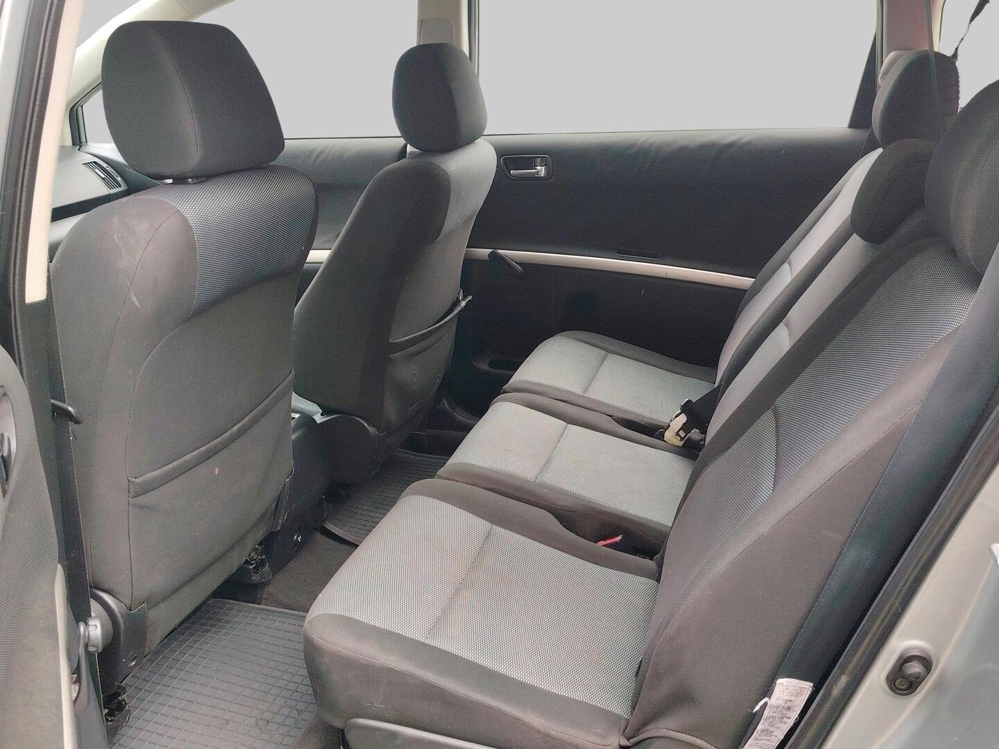 TOYOTA Corolla Verso 2009