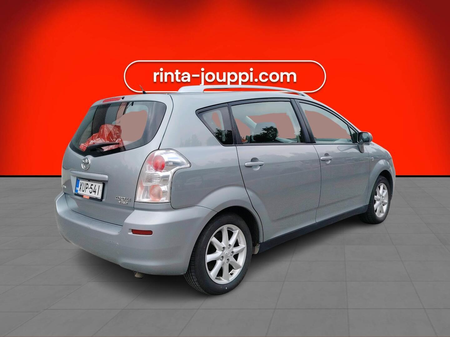 TOYOTA Corolla Verso 2009