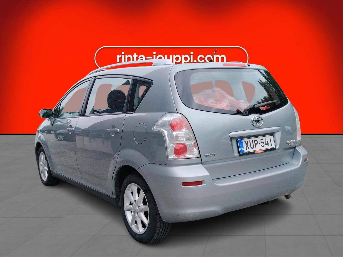 TOYOTA Corolla Verso 2009