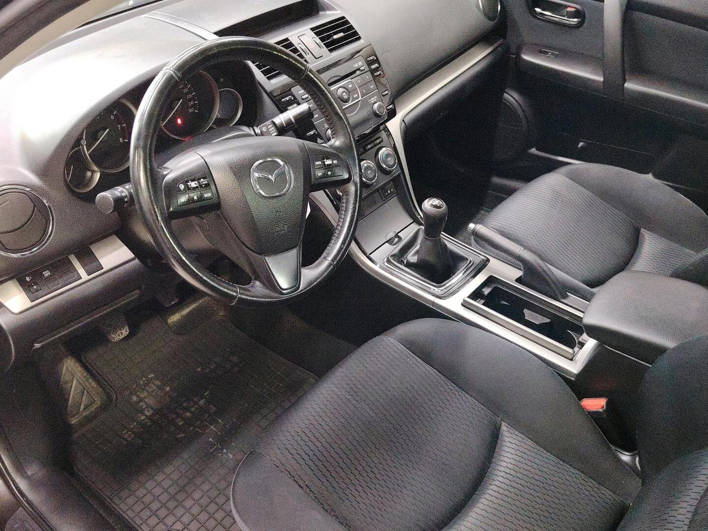 MAZDA 6 2010