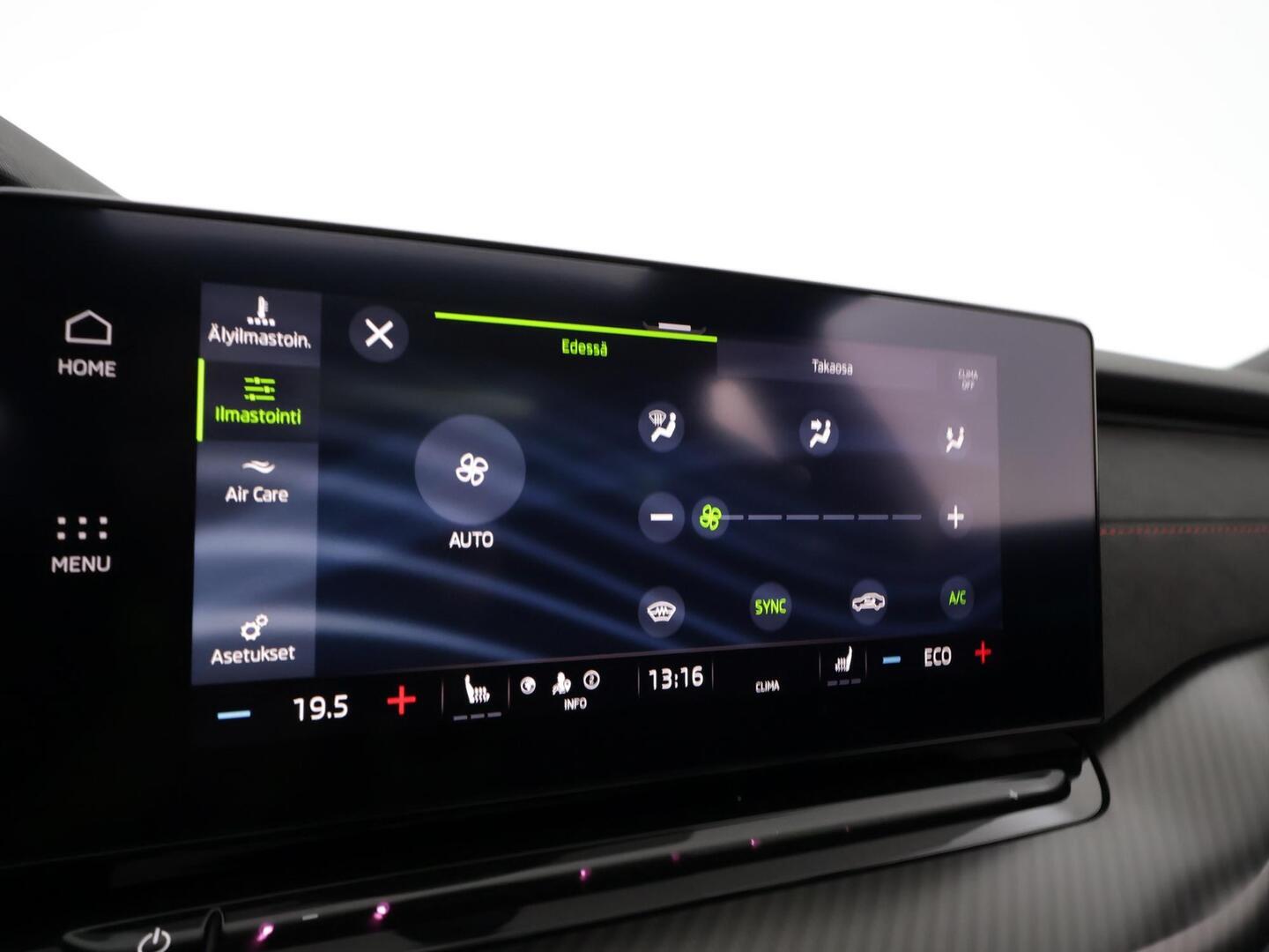 SKODA OCTAVIA 2022