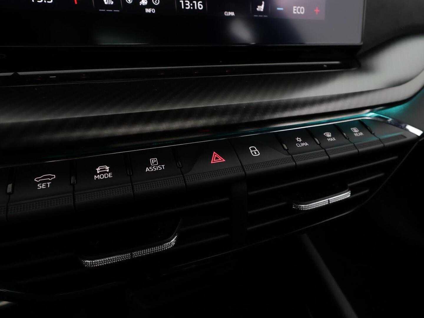 SKODA OCTAVIA 2022